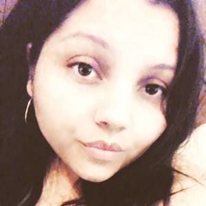 Meet your Posher, Ivelizze